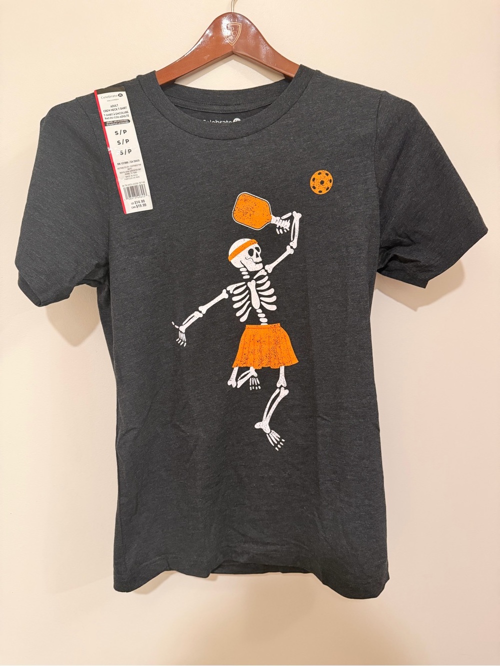 Celebrate It Halloween Skeleton Graphic T-Shirt Gray Men's S Short Sleeve Crew
